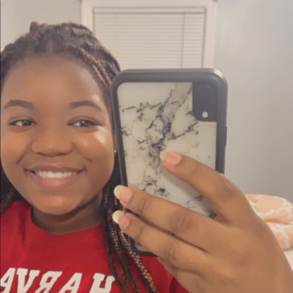 Meet your Posher, Ornella - Picture 2 of 2